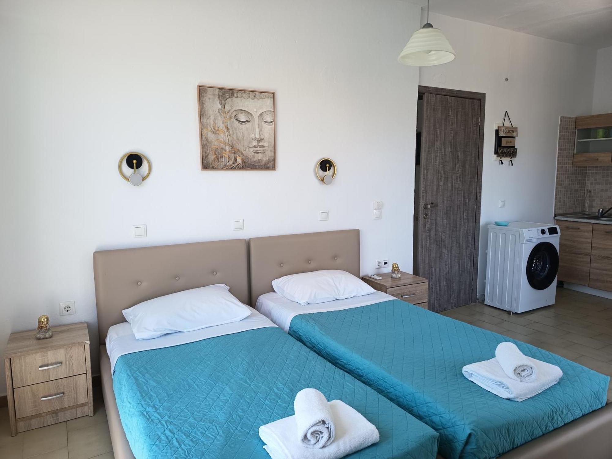 Lilian'S Seaview-Party Street-Youth Studios Rhodes City Kamer foto